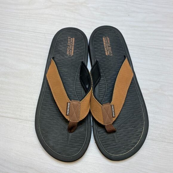 SKECHERS Mens SIZE 10 RELAXED FIT LUXE Foam Flip Flops Brown/Black SANDALS main image 8